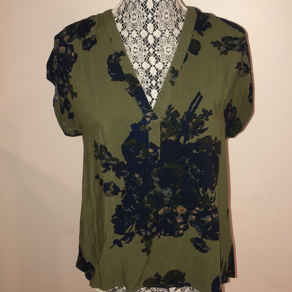 H&M floral blouse